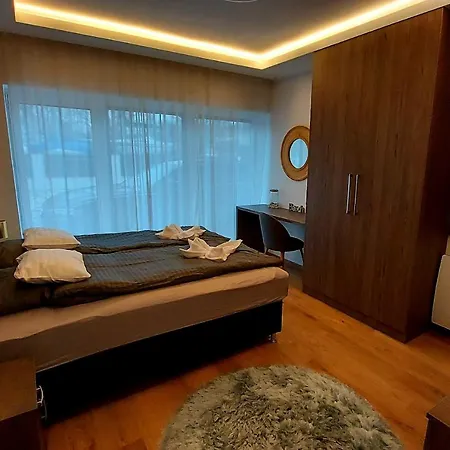 Kikoeto Setany Iii. Balatonszárszó