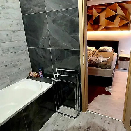 Kikoeto Setany Iii. * Balatonszárszó