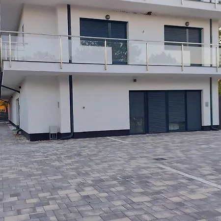 Kikoeto Setany Iii. Apartment Balatonszemes