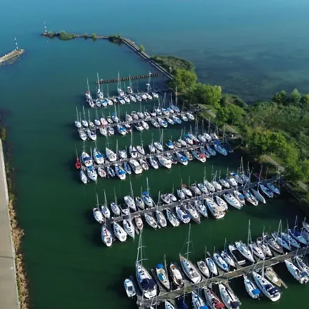 Kikoeto Setany Iii. * Balatonszemes
