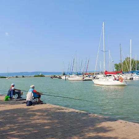 Kikoeto Setany Iii. *