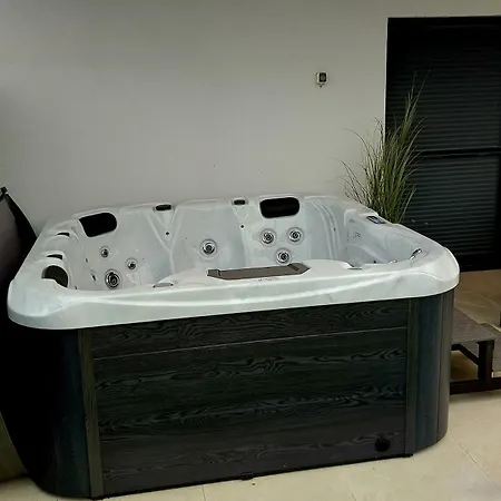 Kikoeto Setany Iii. * Balatonszárszó