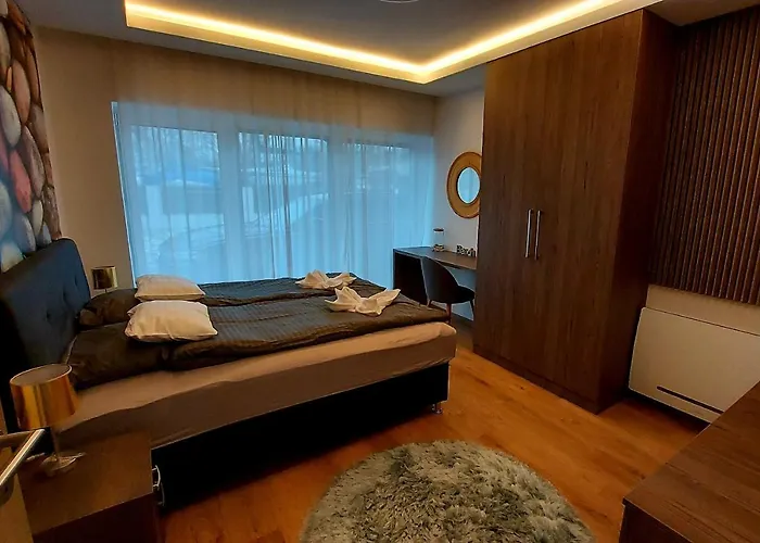 Kikoeto Setany Iii. Balatonszárszó