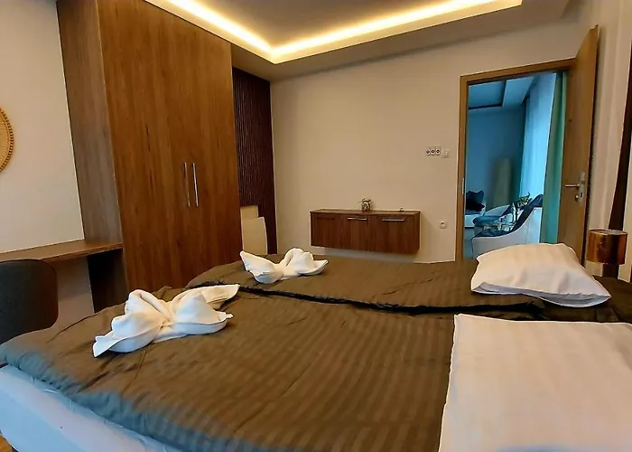 Kikoeto Setany Iii. Apartmán